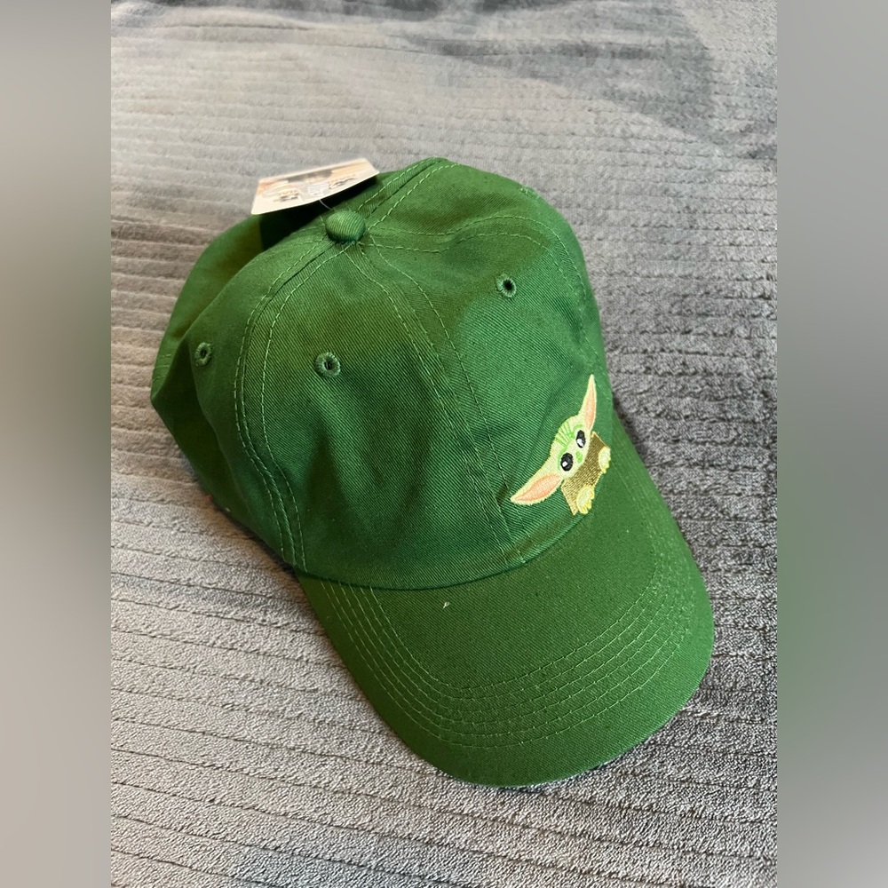 Star Wars Grogu Mandalorian baseball hat - Adjustable